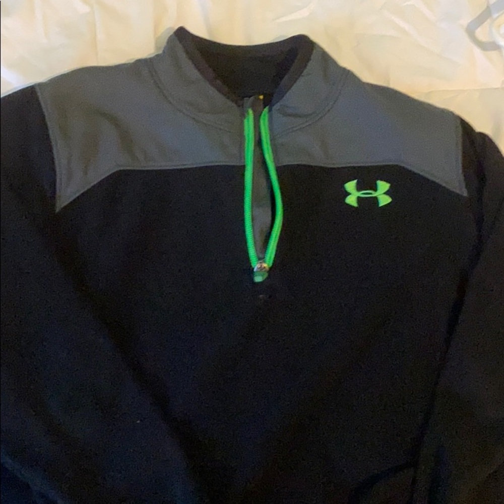 UA half zip fleece